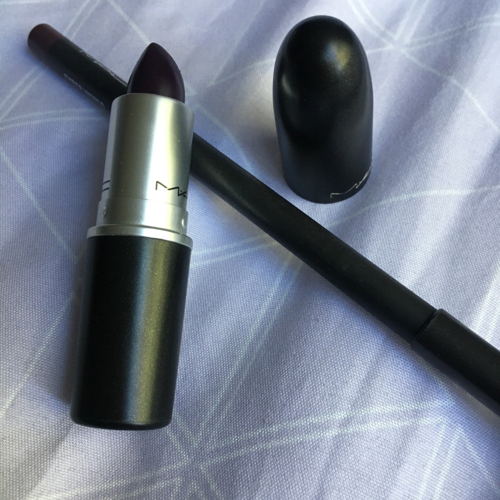 Mac Lipstick & Lip Pencil